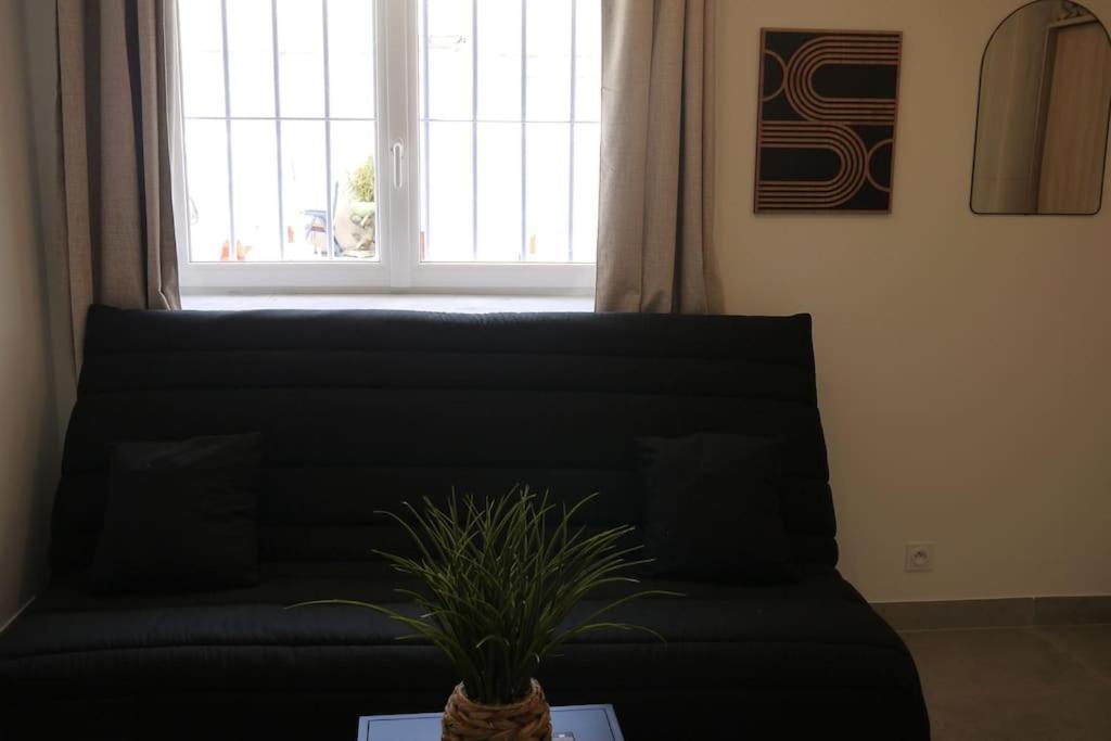 Petit Cocon Douillet Climatise Pour 2 Pers Apartment La Crau Exterior photo